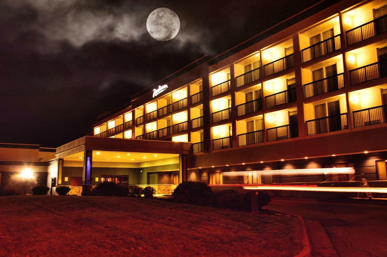 Radisson Hotel Niagara Falls-Grand Island Exterior photo